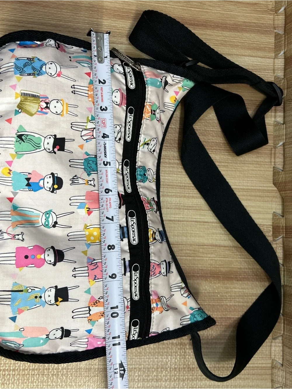 LeSportsac Fifi Lapin Vaudeville Crossbody Hobo Bag [Rare]